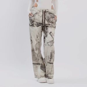 Stylish Women's Printed Pants
